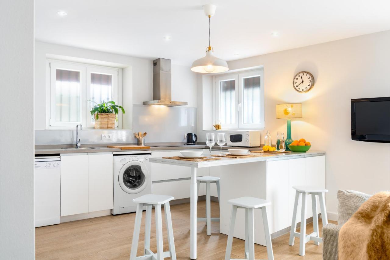 Plaza Espana, Acogedor Apartamento Con Patio เซบีญา ภายนอก รูปภาพ